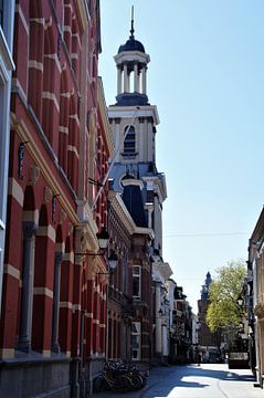 Winkelstraat / Shopping street Breda / Bischoppelijke Kerk Breda / Bishop Breda van Maurits Bredius