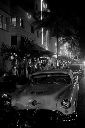 Miami Beach - Oldtimers in South Beach (zwart-wit)