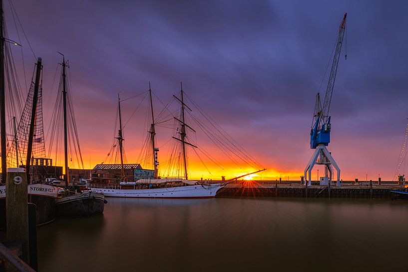 Harlingen, Harbour by Edwin Kooren