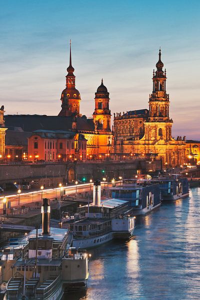Dresden, Germany by Gunter Kirsch