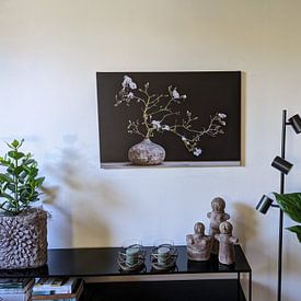 Kundenfoto: Magnolie in Vase von Klaartje Majoor, auf leinwand