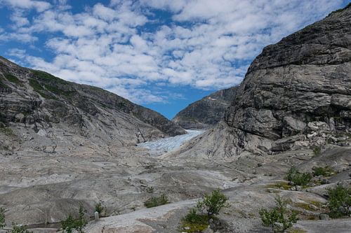 indrukwekkend berglandschap bij Nigardsbreen gletsjer van Patrick Verhoef