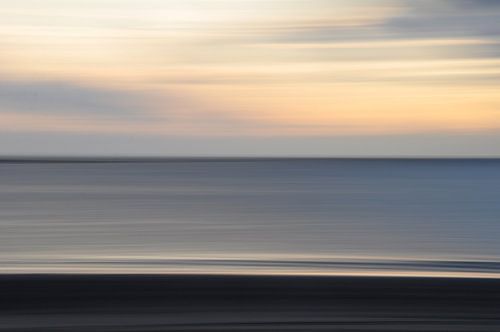 De zon verdwijnt in abstractie