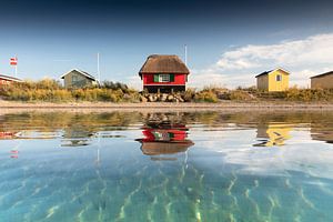 Strandhaus am Meer von Claire Droppert