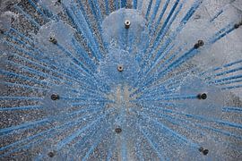 La Fontaine de la Solidarité sur Ingrid de Vos - Boom