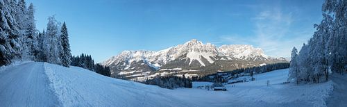 winter scenery tirol, view from hiking trail hartkaiser
