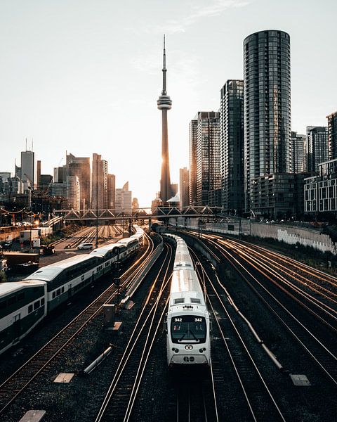 Toronto by Hello Pompoyo