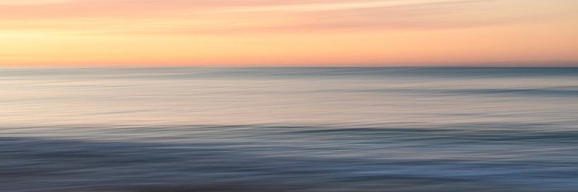 PHOTOGRAPHY Panorama sea blurred - Côte d'Azur - ICM by Werner Dieterich