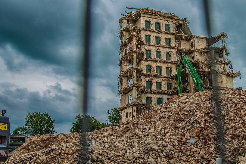 afgebroken oud ziekenhuis gebouw von R Alleman
