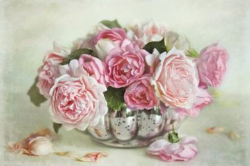 Bloemensymfonie - bella rose van Lizzy Pe