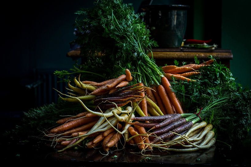 Nature morte aux carottes - Nature morte aux champignons - Photographie de nourriture par Ashkan Mortezapour Photography