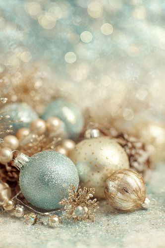 Christmas decoration in Blue Gold and Pearl