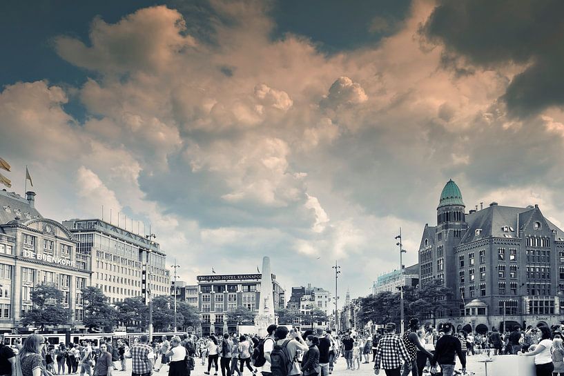 Amsterdam Dam Square by Richard Marks