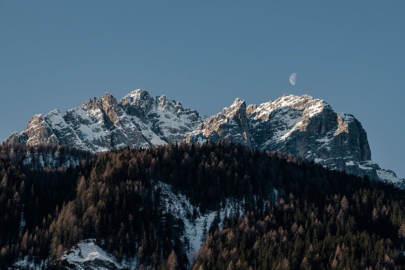 Der Mond und die Dolomiten von Hidde Hageman
