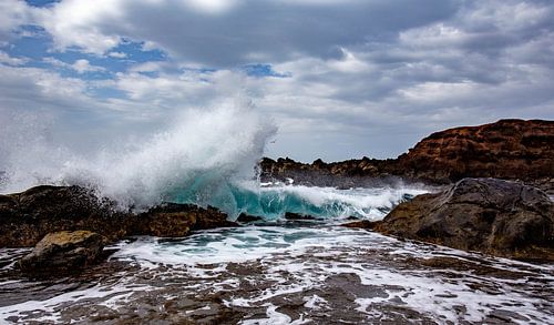 Explosion des Ozeans - Lanzarote's raue Küste