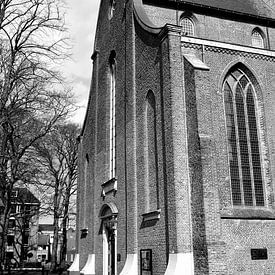 La façade de la Grote Kerk à Harderwijk sur Gerard de Zwaan
