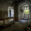 lost table van Richard Driessen