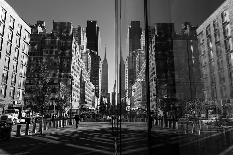 NYC Mirror by nordisch.photography