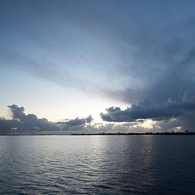 Frühlingshafter Sonnenuntergang von Edgar Lanting