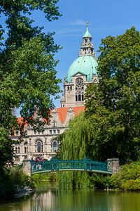 Nouvel hôtel de ville dans le Maschpark à Maschteich, Hanovre, Basse-Saxe, Allemagne, Europe