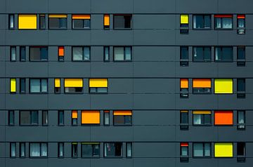 Happy blinds by Sander van der Werf