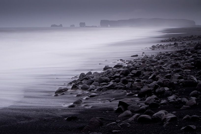 Lavastrand bei Dyrholaey von Sam Mannaerts
