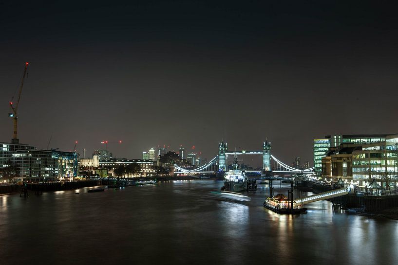 London von Hello Pompoyo