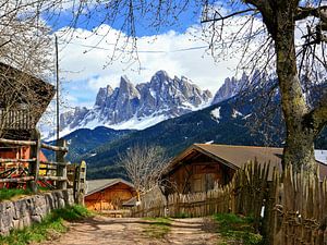 St. Jacob im Villnösstal im Frühling