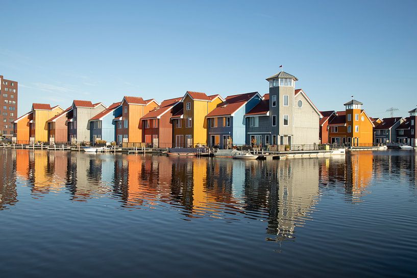 Reitdiephaven, Stadt Groningen. Eine bunte Wohngegend von Gert Hilbink