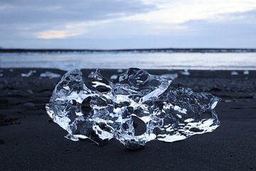 Diamond beach - Ijsland van Christa Clerx