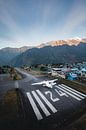Lukla Airport van Roy Mosterd thumbnail