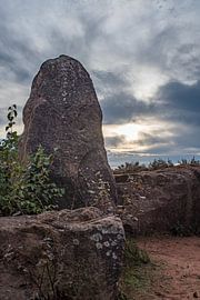 Felsen vor Sonnenaufgang von Daniel Büffel