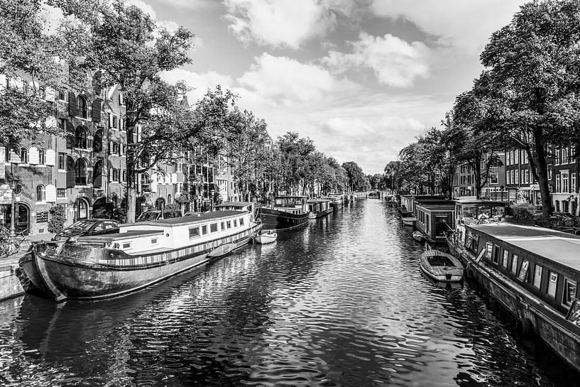 Hausboote in der Brouwersgracht in Amsterdam von Werner Dieterich