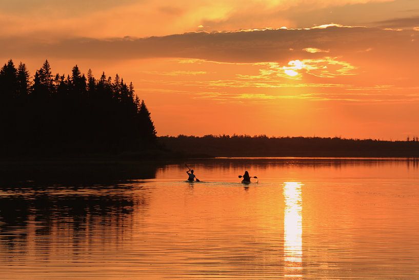 Elk Island canoing by Lynxs Photography