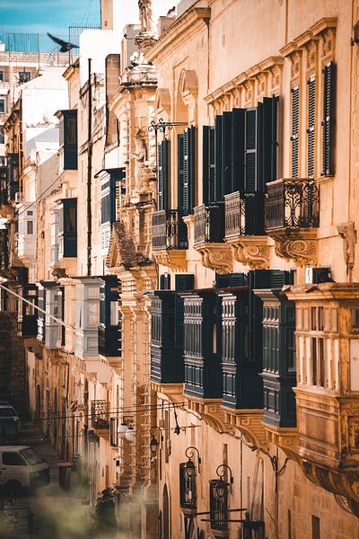 Malta - the historic pearl in the Mediterranean by Endre Lommatzsch