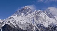Mount Everest van Timon Schneider thumbnail
