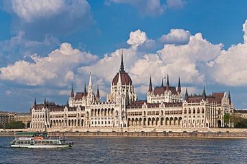 Parliament Budapest, Hungary  van Gunter Kirsch