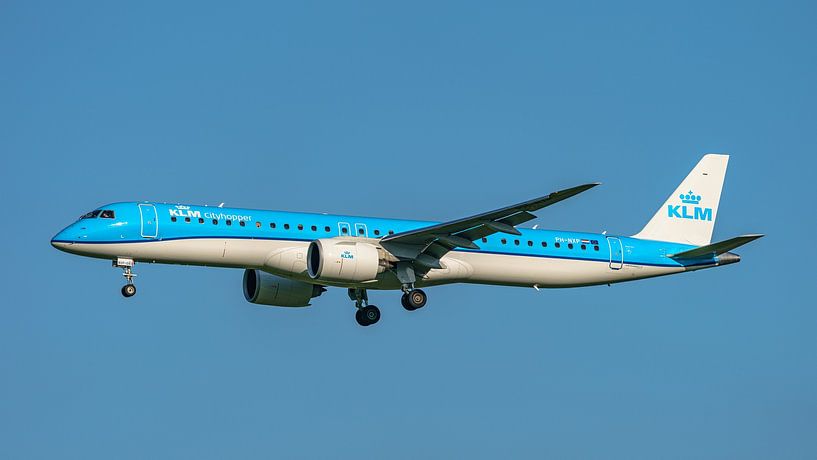KLM Cityhopper Embraer E195-E2 passenger aircraft. by Jaap van den Berg