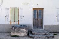 Deur en luik urban Lun eiland Pag Dalmatië van Russcher Tekst & Beeld thumbnail