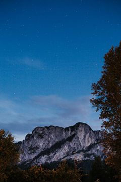 Sternenhimmel über den österreichischen Bergen | Mondsee - Salzburg, Österreich von Trix Leeflang