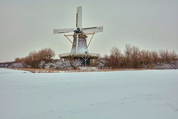 molen de hoop in de winter van eric van der eijk