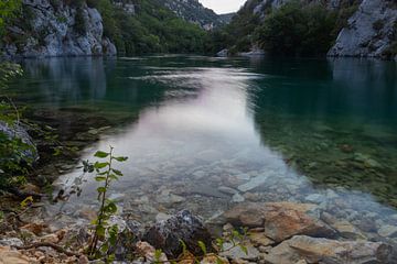 Gorges du Verdon from the water's edge by Bram Lubbers