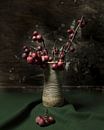 Pommes dans un vase en faïence | beaux-arts photographie couleur nature morte | impression art mural par Nicole Colijn Aperçu