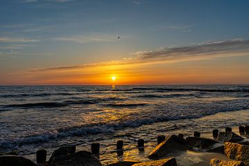 Zonsondergang op het strand van Usedom van Animaflora PicsStock