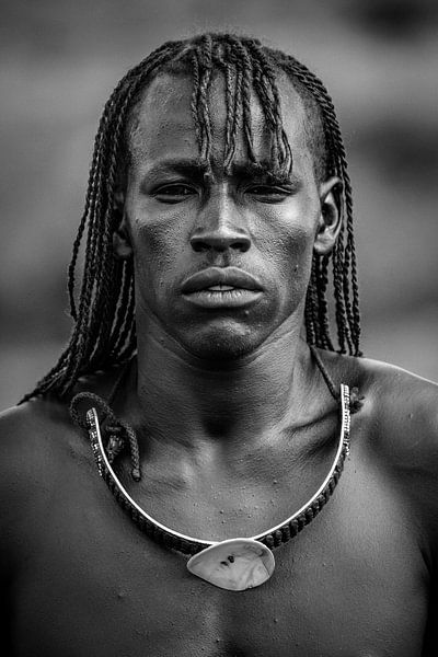 Masai portret man van Dave Oudshoorn