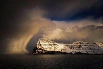 Kunoy sneeuwstorm op komst van Wojciech Kruczynski