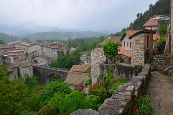 Dorp Jaujac in de Ardeche, Massif Central, Frankrijk