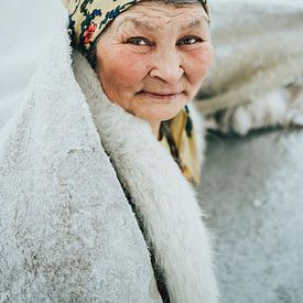 Portrait d'une femme en Sibérie, Russie sur Milene van Arendonk