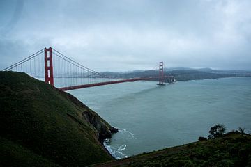 Golden Gate Bridge - overview van Bart van Vliet