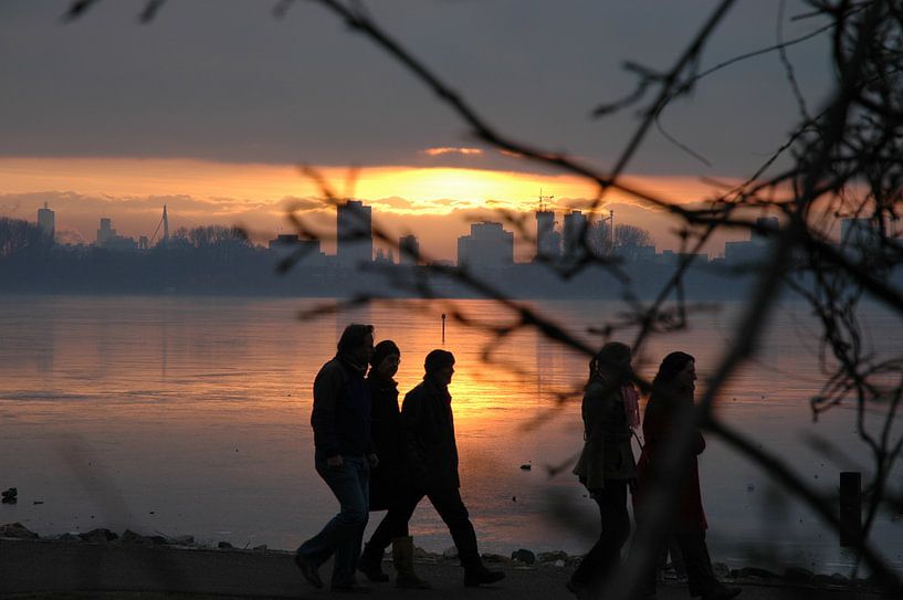 Evening walk by Dick Mostaard